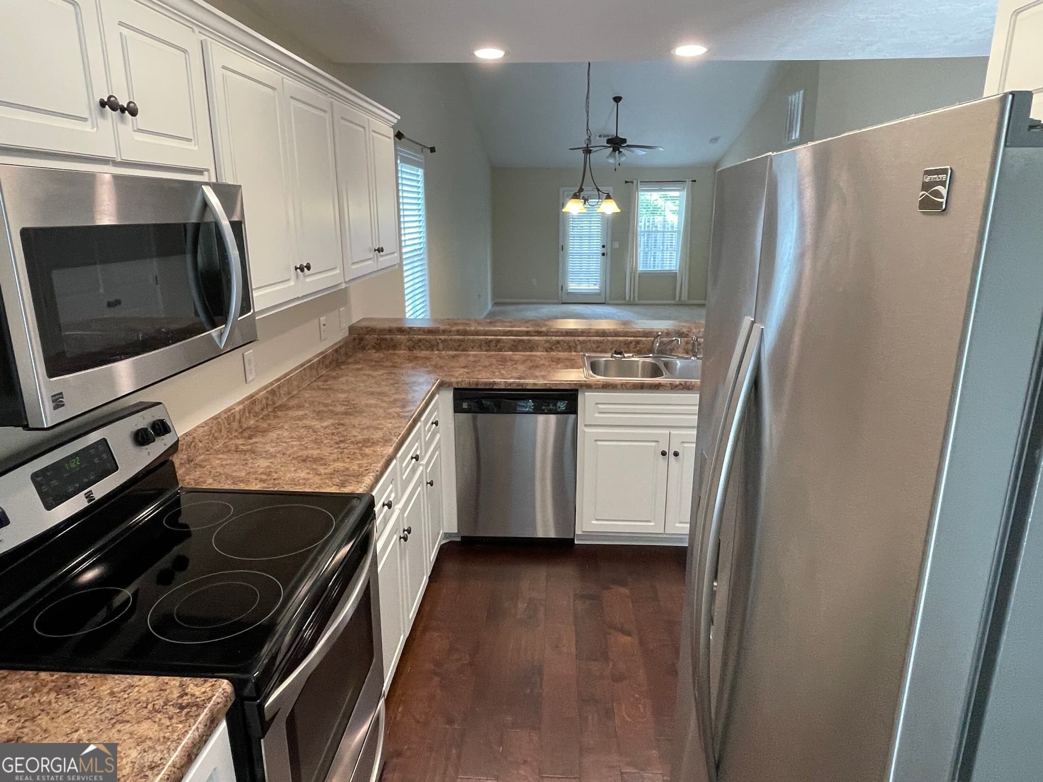 2 bedroom, 2 bathroom, 1,092 sq ft condominium for rent at 150 Buckhaven Way, Statesboro, GA 30458 for $1,400 a month — photo 8