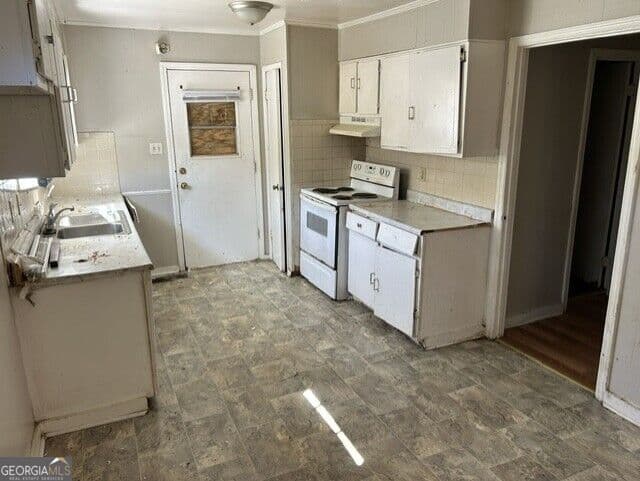 3 bedroom, 1.5 bathroom, 1,032 sq ft single family residence for sale at 1121 Lyons Street, Macon, GA 31206 — photo 5