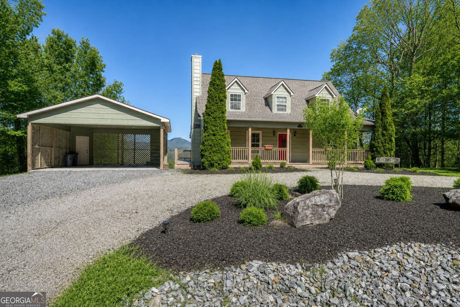 3 bedroom, 3 bathroom, 1,862 sq ft single family residence for sale at 6129 Ruth Drive, Young Harris, GA 30582 — photo 1 of 47
