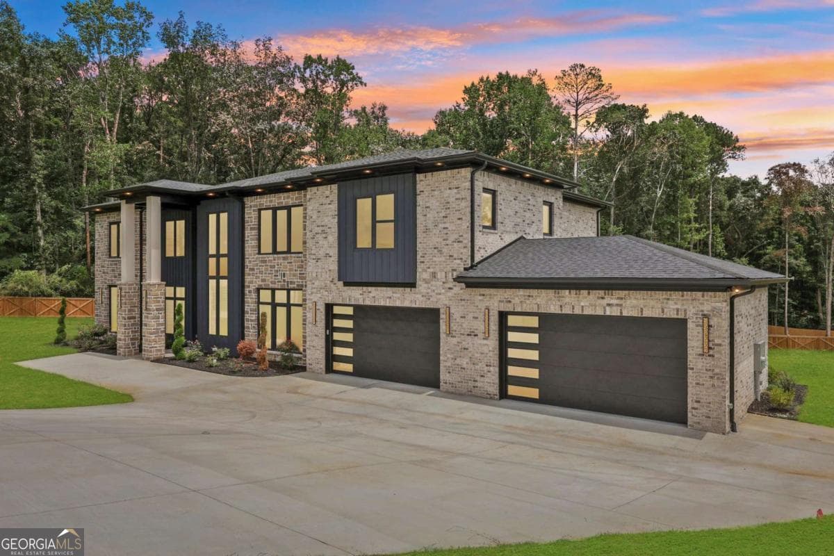 5 bedroom, 5.5 bathroom, 6,500 sq ft single family residence for sale at 1546 Ewing Chapel Road, Dacula, GA 30019 — photo 2