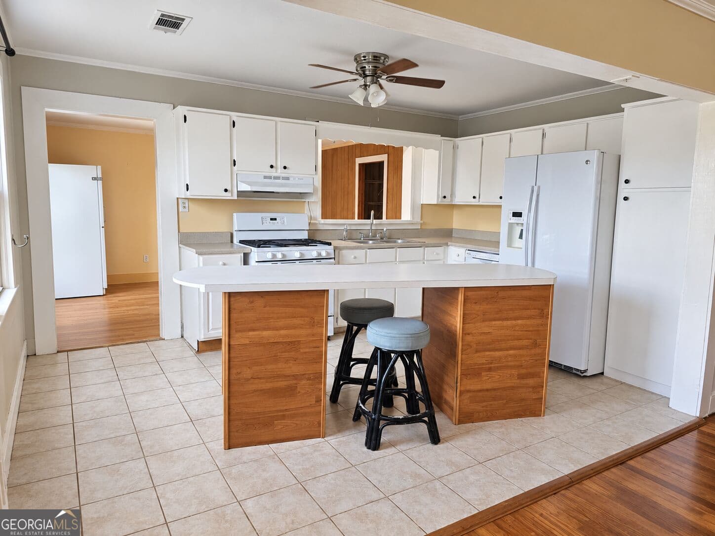 2 bedroom, 1 bathroom, 1,550 sq ft single family residence for sale at 7056 Geneva Highway, Box Springs, GA 31801 — photo 6