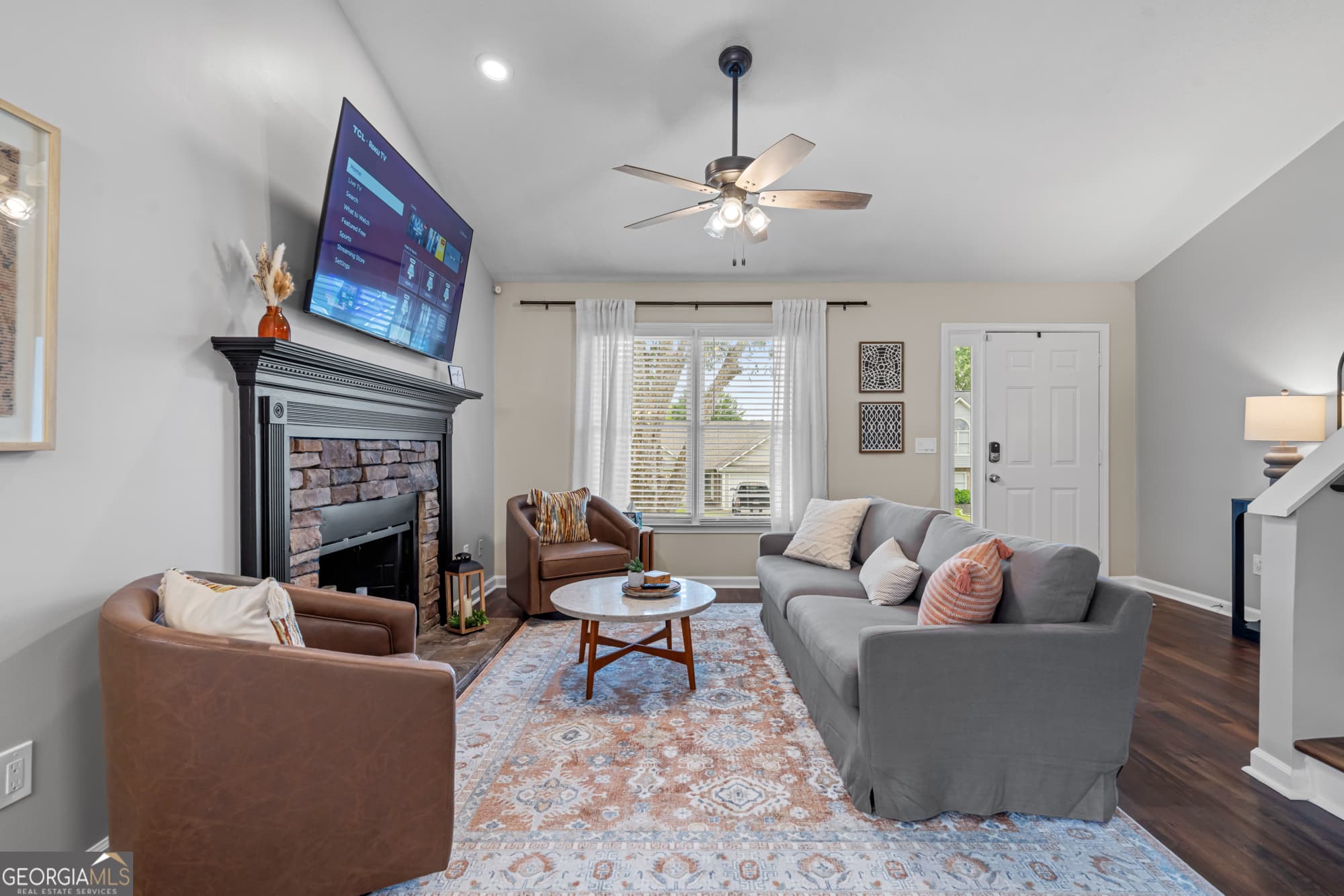 3 bedroom, 2 bathroom single family residence for rent at 13 Huntcliff Drive, Cartersville, GA 30121 for $4,928 a month — photo 5