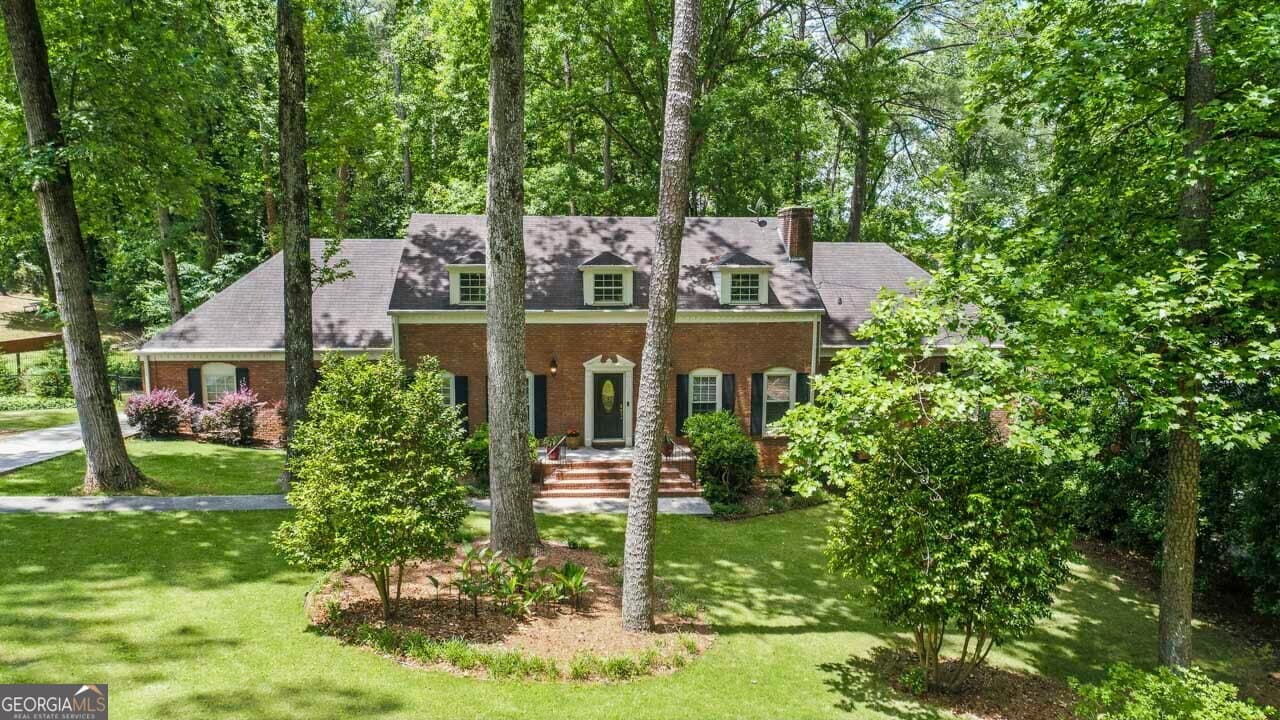 4 bedroom, 3.5 bathroom, 2,901 sq ft single family residence for sale at 3499 Prince George Street, East Point, GA 30344 — photo 3