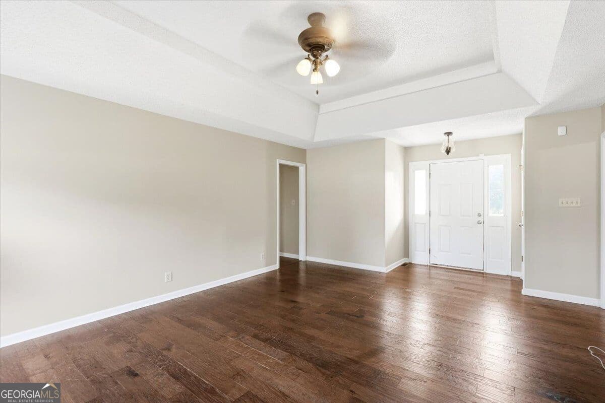 3 bedroom, 2 bathroom, 1,716 sq ft single family residence for sale at 106 Stonegables Drive, Gray, GA 31032 — photo 7