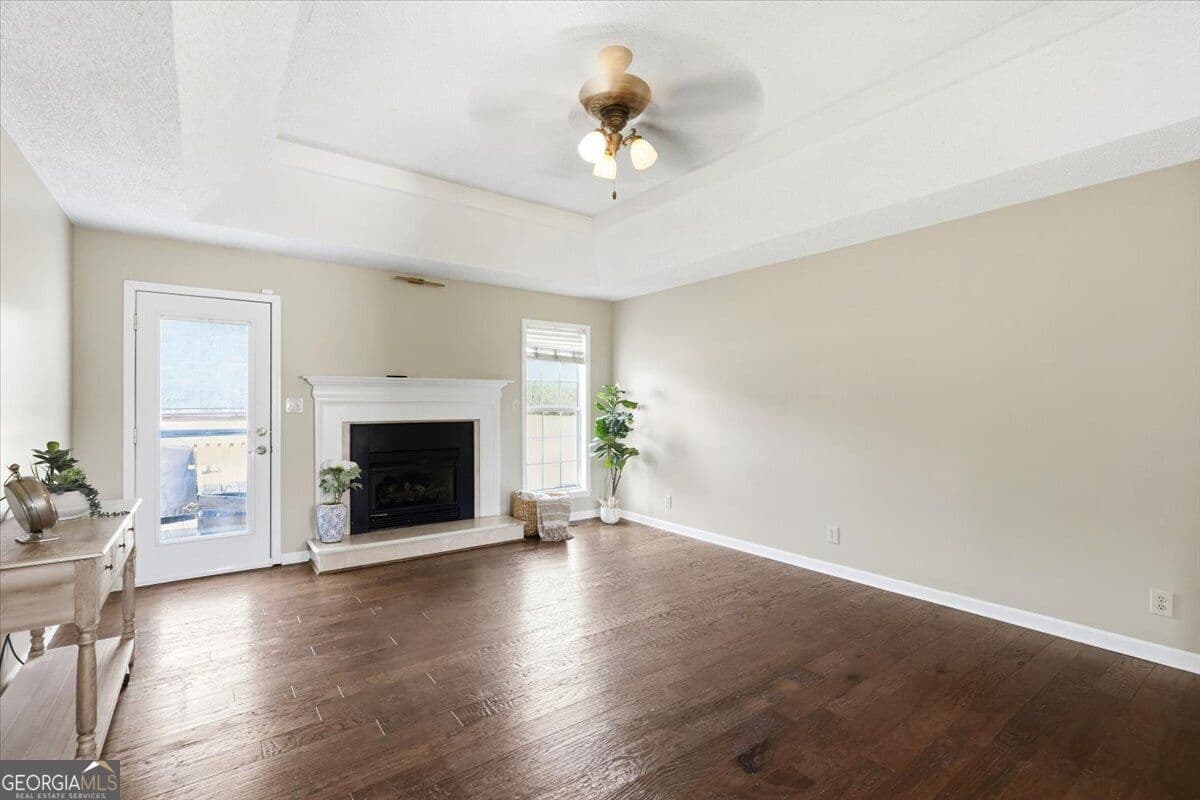 3 bedroom, 2 bathroom, 1,716 sq ft single family residence for sale at 106 Stonegables Drive, Gray, GA 31032 — photo 5