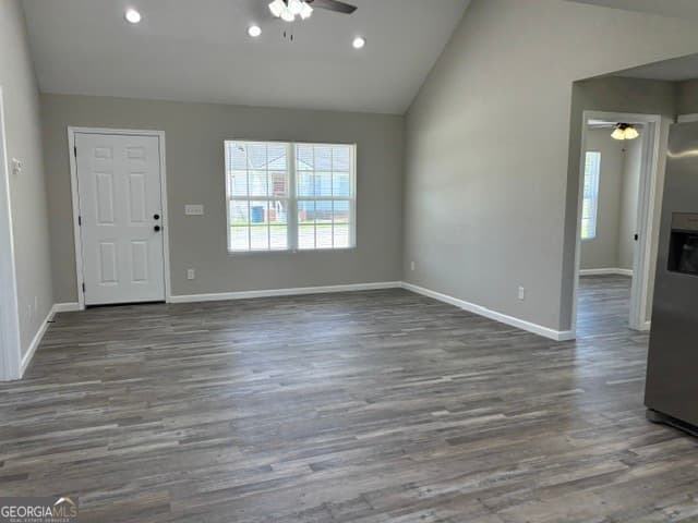 3 bedroom, 2 bathroom, 1,218 sq ft single family residence for sale at 304 E 6th Street, Vidalia, GA 30474 — photo 5
