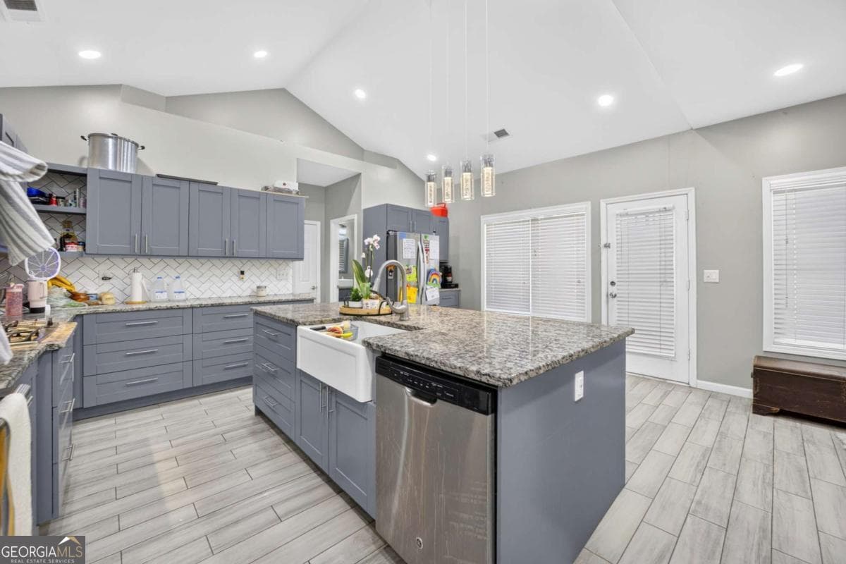 4 bedroom, 2.5 bathroom, 2,324 sq ft single family residence for sale at 1355 Grace Hadaway Lane, Lawrenceville, GA 30043 — photo 10