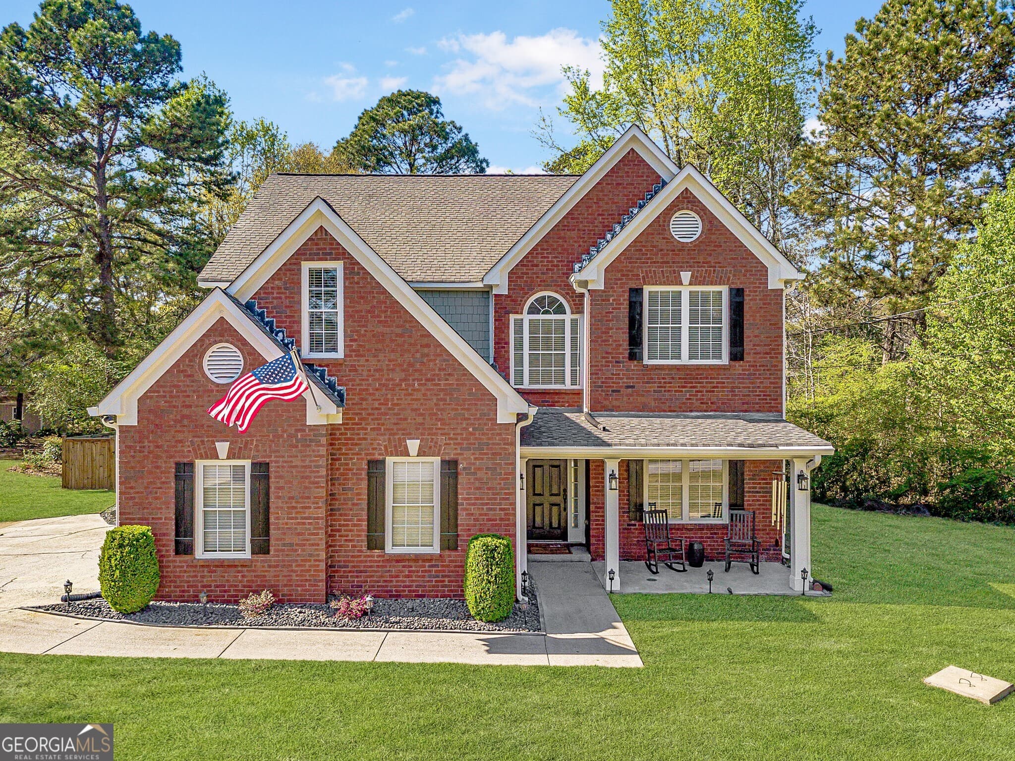 3 bedroom, 2.5 bathroom, 2,763 sq ft single family residence sold at 247 Garden Walk Way, Loganville, GA 30052