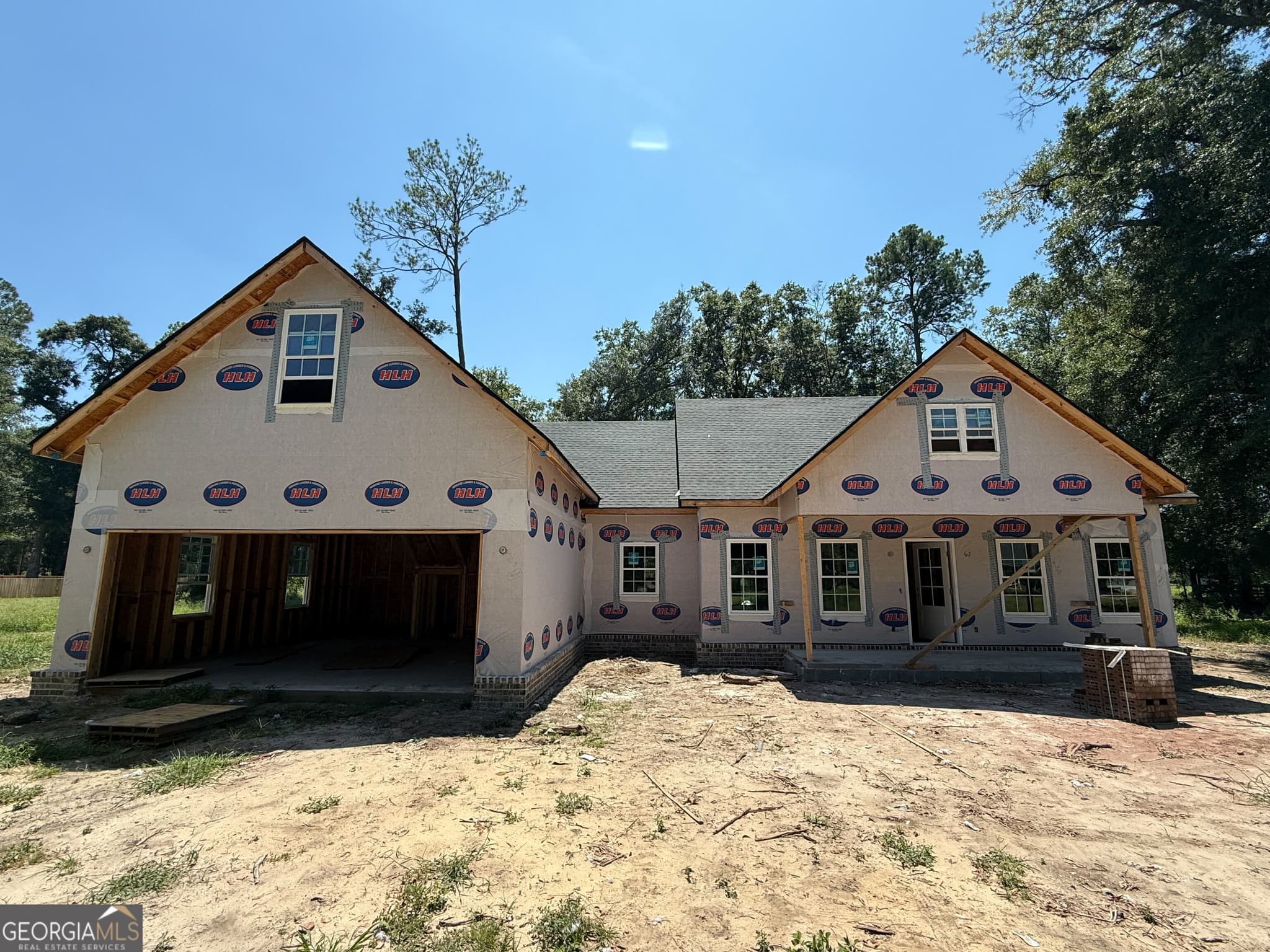 3 bedroom, 2 bathroom, 2,113 sq ft single family residence for sale at 97 Cameron Oaks, Guyton, GA 31312