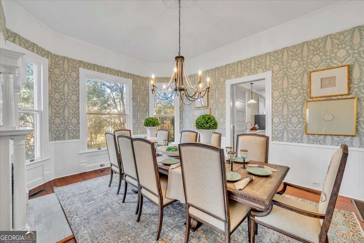 6 bedroom, 3.5 bathroom, 4,502 sq ft single family residence for sale at 522 S Lee Street, Americus, GA 31709 — photo 7