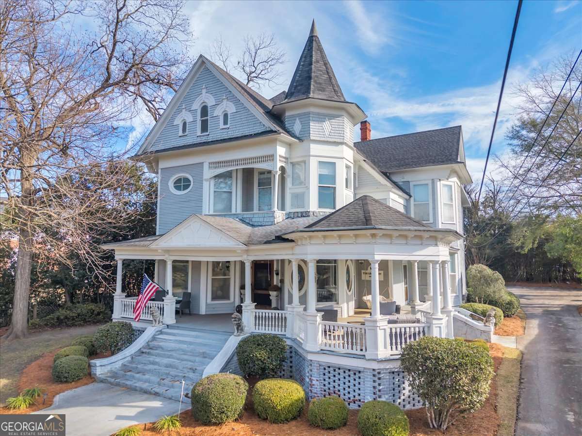 6 bedroom, 3.5 bathroom, 4,502 sq ft single family residence for sale at 522 S Lee Street, Americus, GA 31709
