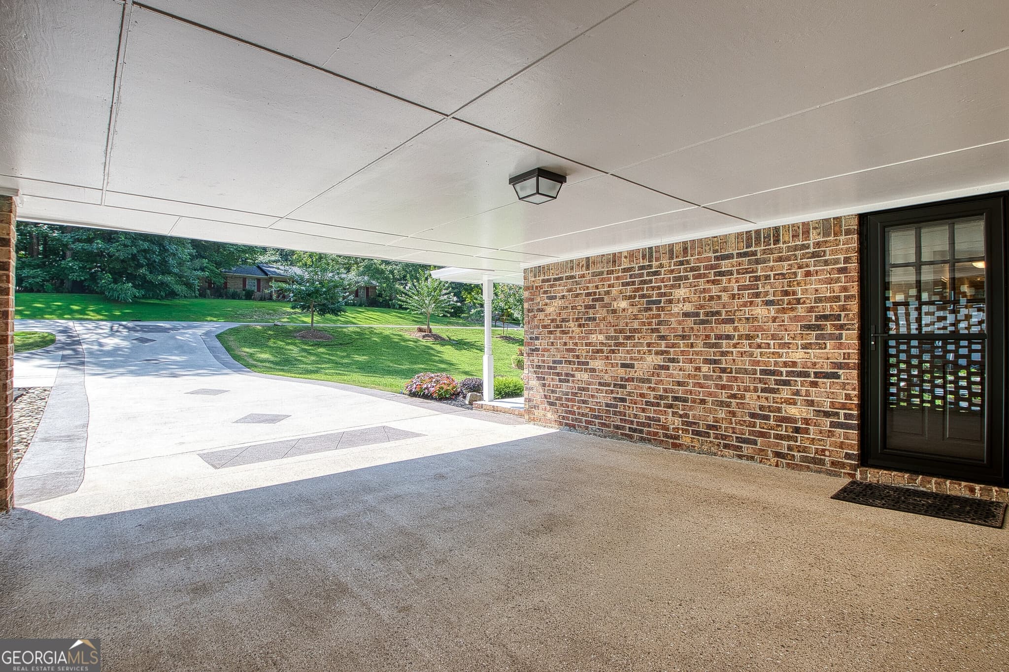 3 bedroom, 2 bathroom, 1,580 sq ft single family residence for sale at 27 Lynhaven Drive, Newnan, GA 30263 — photo 7