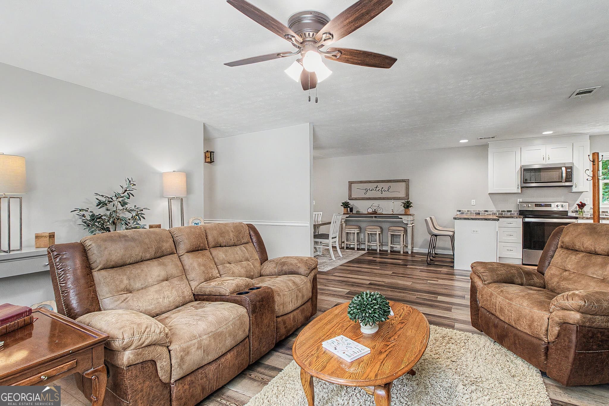 3 bedroom, 2 bathroom, 1,580 sq ft single family residence for sale at 27 Lynhaven Drive, Newnan, GA 30263 — photo 10
