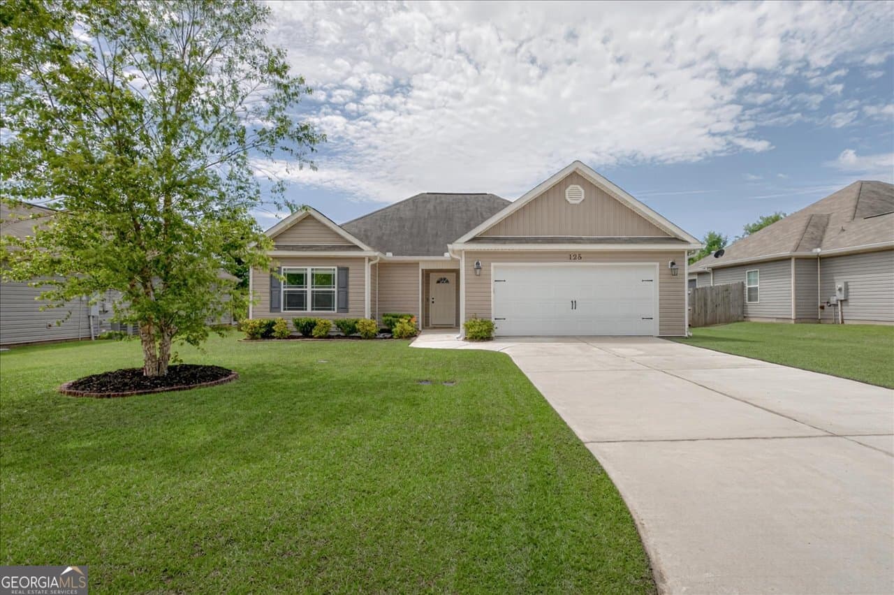 3 bedroom, 2 bathroom, 1,556 sq ft single family residence sold at 125 Worchester Drive, Perry, GA 31069