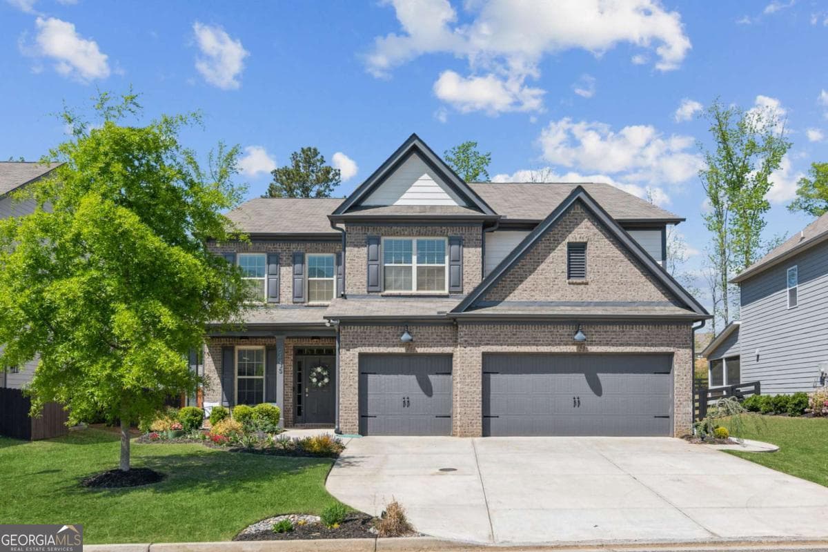 6 bedroom, 4 bathroom, 4,176 sq ft single family residence sold at 6435 Privet Way, Cumming, GA 30028