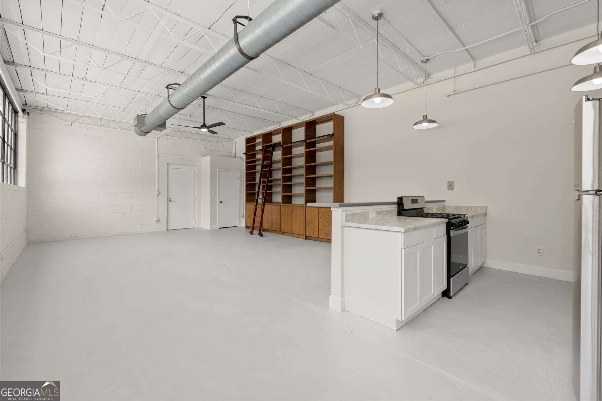 1 bedroom, 1 bathroom, 1,131 sq ft condominium for sale at 830 Dekalb Avenue 1, Atlanta, GA 30307 — photo 5