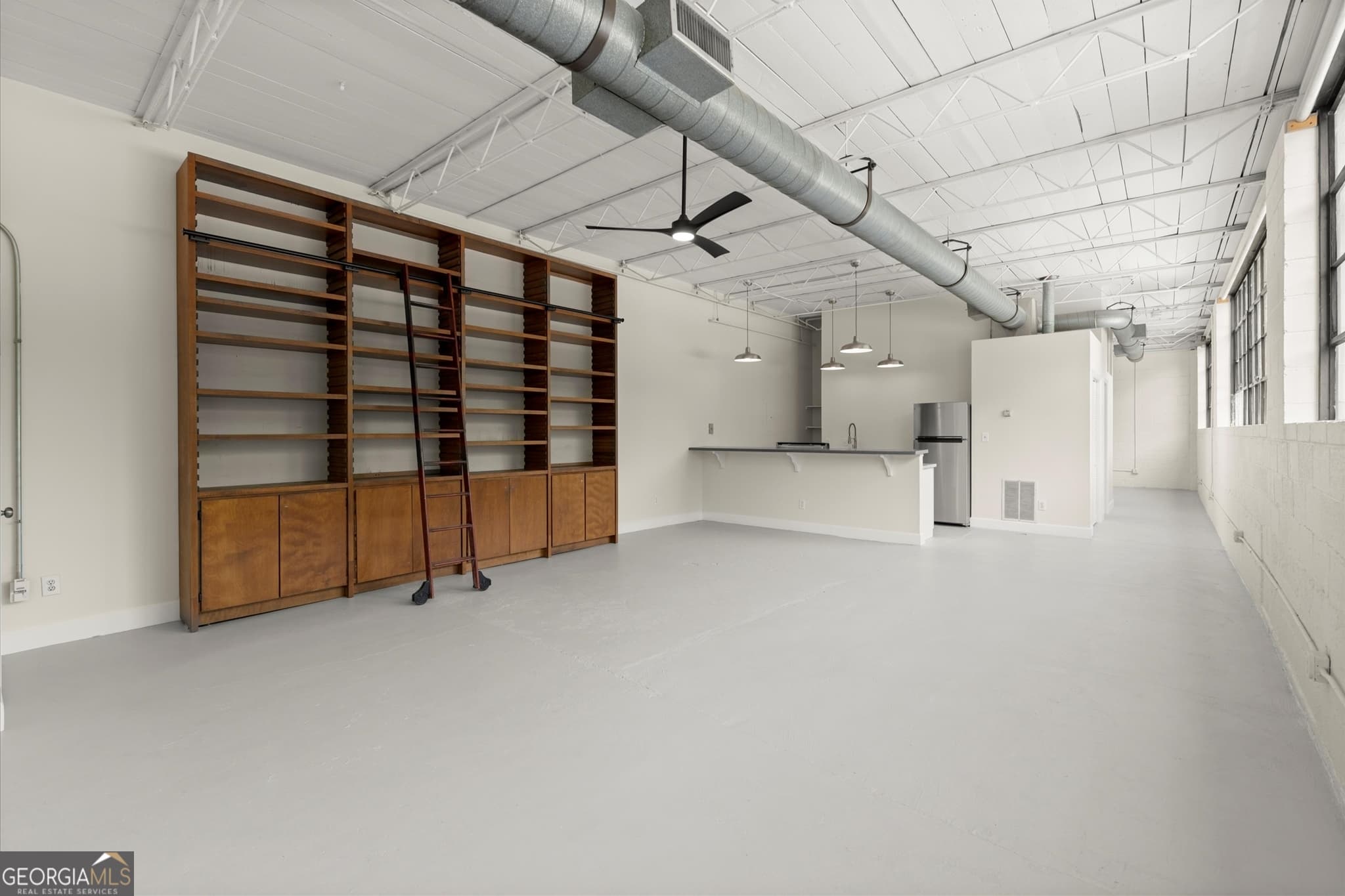 1 bedroom, 1 bathroom, 1,131 sq ft condominium for sale at 830 Dekalb Avenue 1, Atlanta, GA 30307 — photo 4