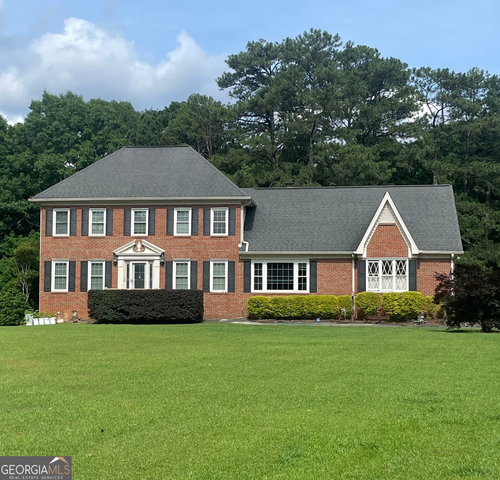 5 bedroom, 3.5 bathroom, 3,401 sq ft single family residence sold at 1452 Hillside Drive, Grayson, GA 30017