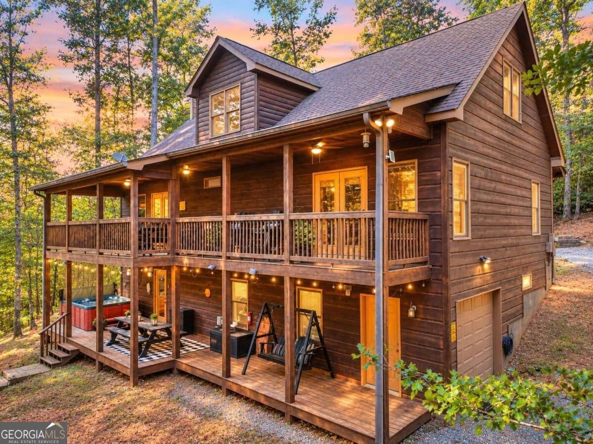 4 bedroom, 3 bathroom, 3,237 sq ft cabin,single family residence for sale at 1503 Garnet Drive, Ellijay, GA 30540 — photo 3