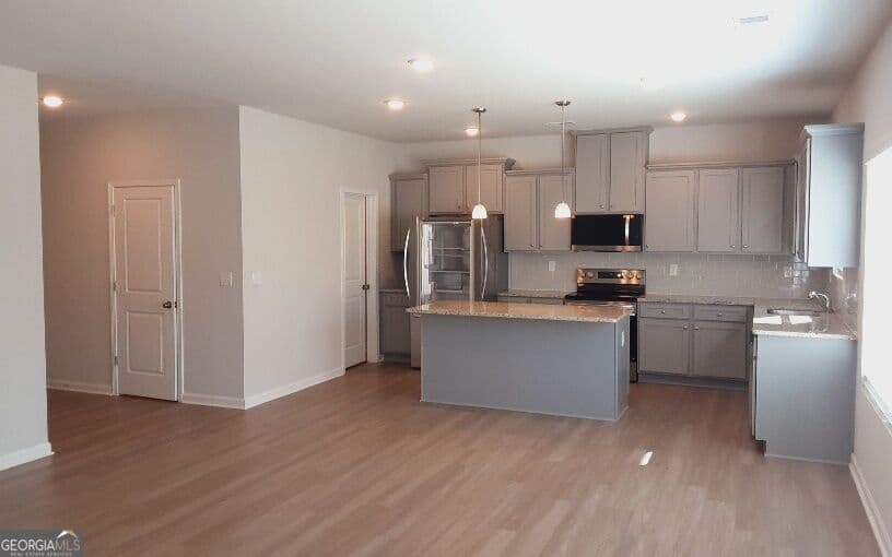 5 bedroom, 3 bathroom, 2,426 sq ft single family residence for rent at 11837 Rizvan Place, Covington, GA 30014 for $2,650 a month — photo 7