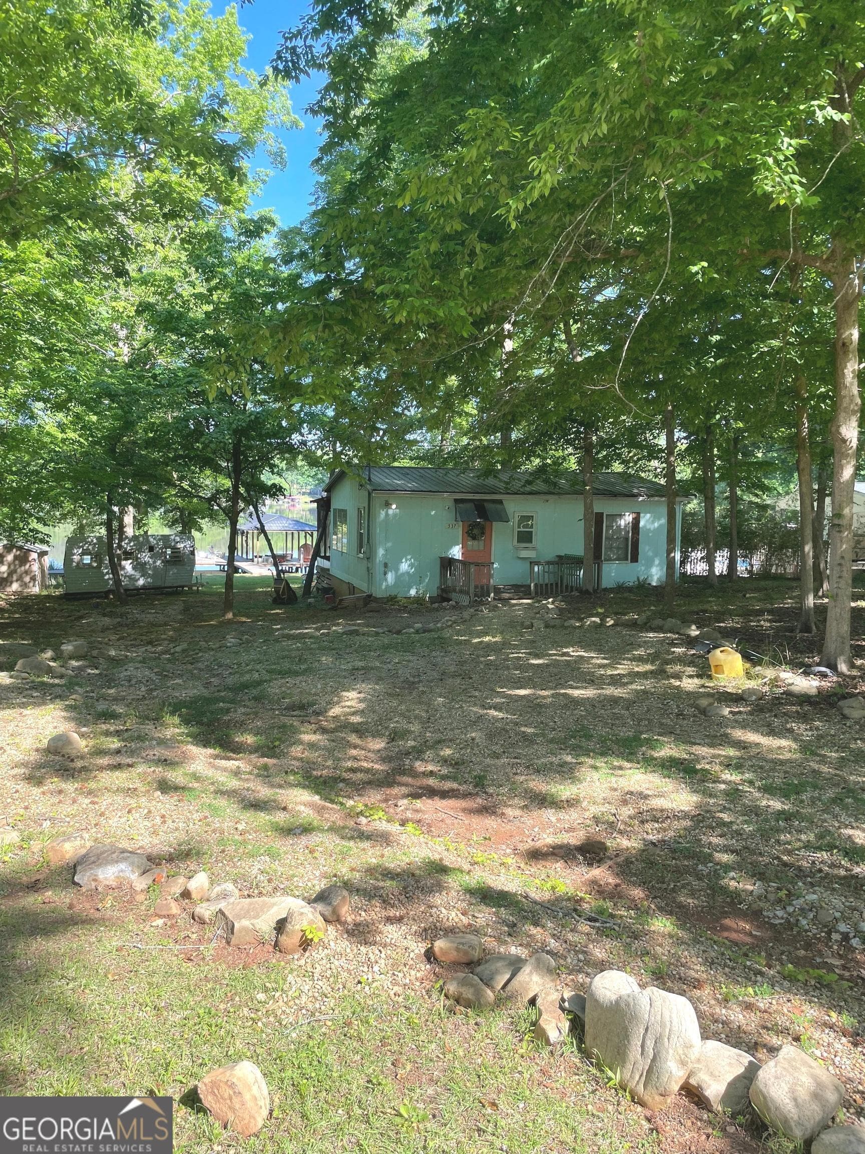 2 bedroom, 1 bathroom, 682 sq ft cabin,single family residence for sale at 337 NW Thomas Drive, Eatonton, GA 31024 — photo 5