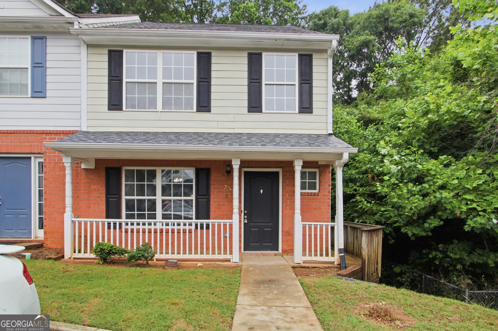 3 bedroom, 2.5 bathroom, 1,382 sq ft townhouse sold at 2025 Shawn Wayne Circle, Atlanta, GA 30316