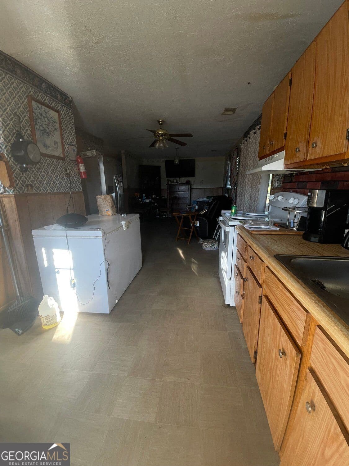 4 bedroom, 2 bathroom, 1,548 sq ft manufactured home,single family residence for sale at 980 Scott Store Road, Millen, GA 30442 — photo 3