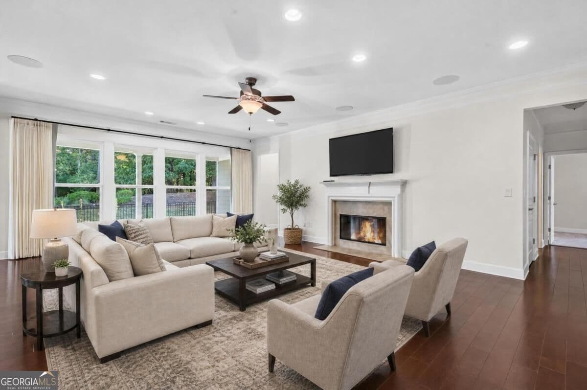 3 bedroom, 3 bathroom, 2,436 sq ft single family residence for sale at 1071 Dockside Place, Greensboro, GA 30642 — photo 9