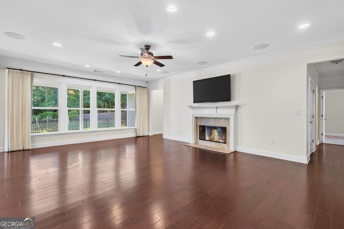 3 bedroom, 3 bathroom, 2,436 sq ft single family residence for sale at 1071 Dockside Place, Greensboro, GA 30642 — photo 8