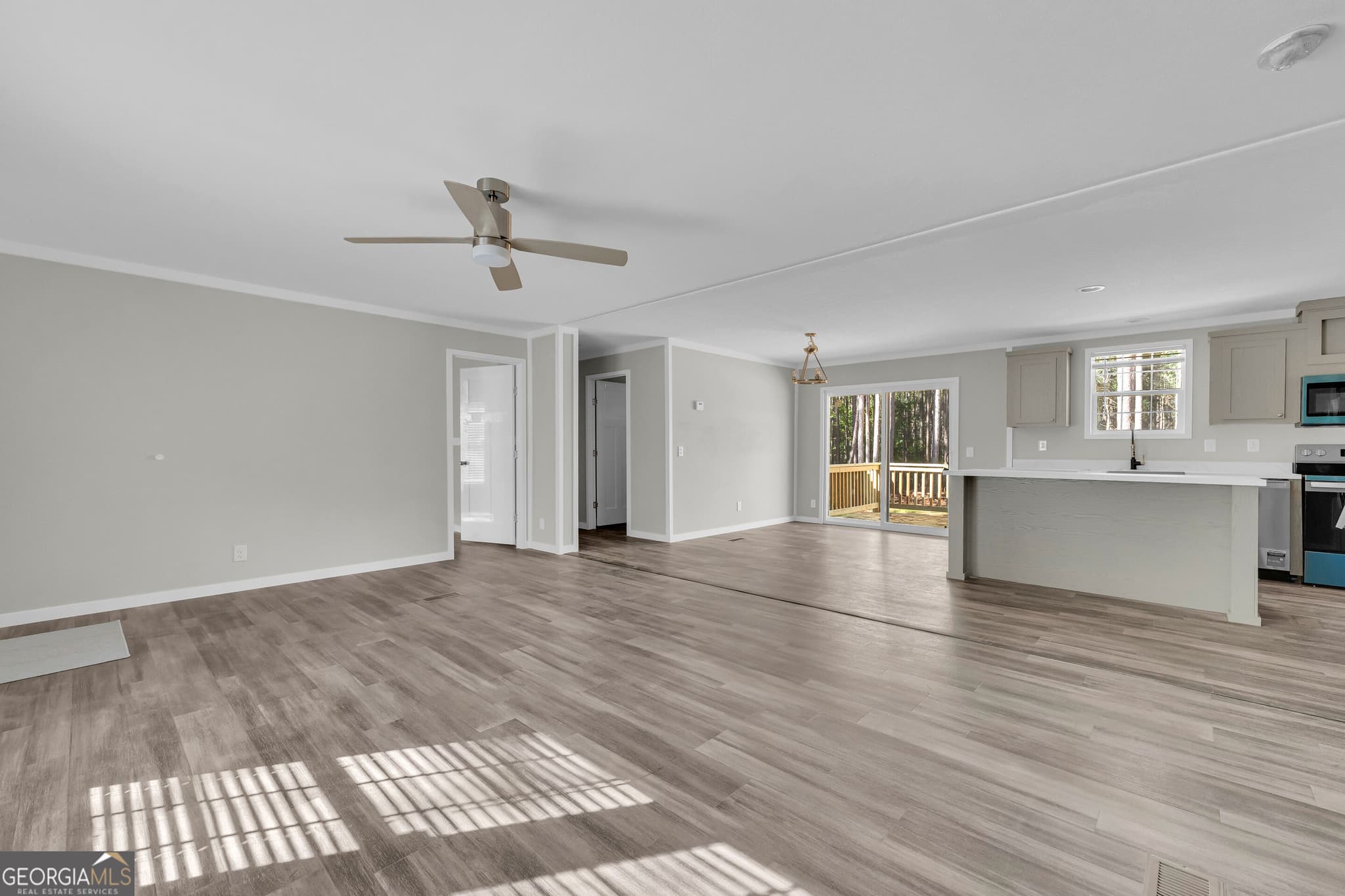 3 bedroom, 2 bathroom, 1,456 sq ft single family residence under contract at 848 Swilling Road, Martin, GA 30557 — photo 9