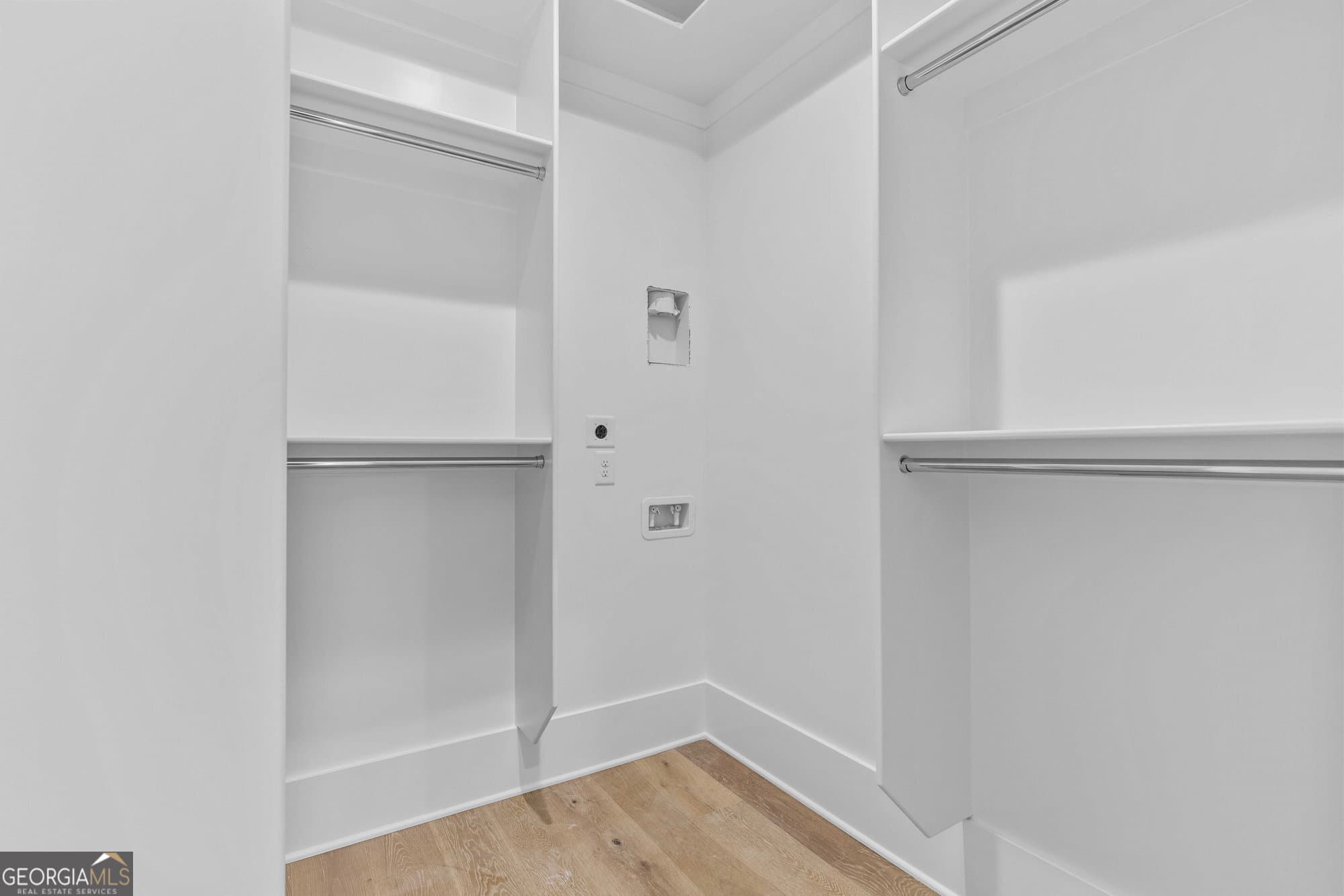 7 bedroom, 8.5 bathroom, 8,600 sq ft single family residence for sale at 3299 Bailey Road, Mulberry, GA 30019 — photo 10