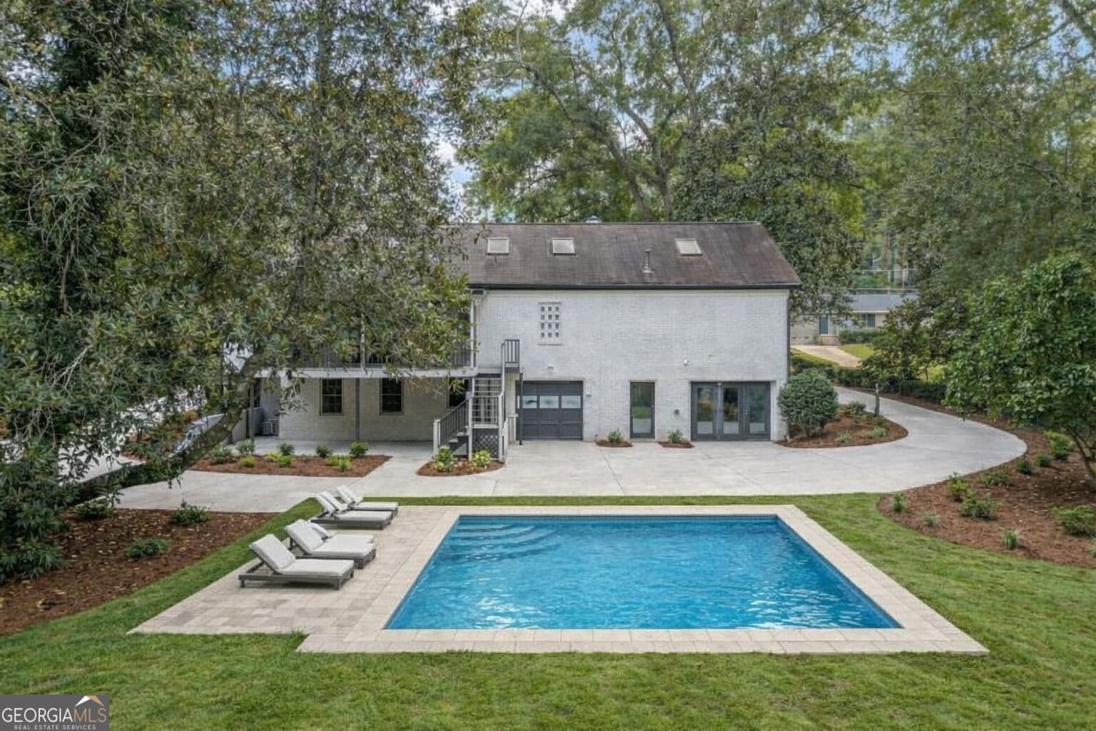 5 bedroom, 4 bathroom, 3,464 sq ft single family residence for sale at 590 Highland Avenue, Athens, GA 30606 — photo 3