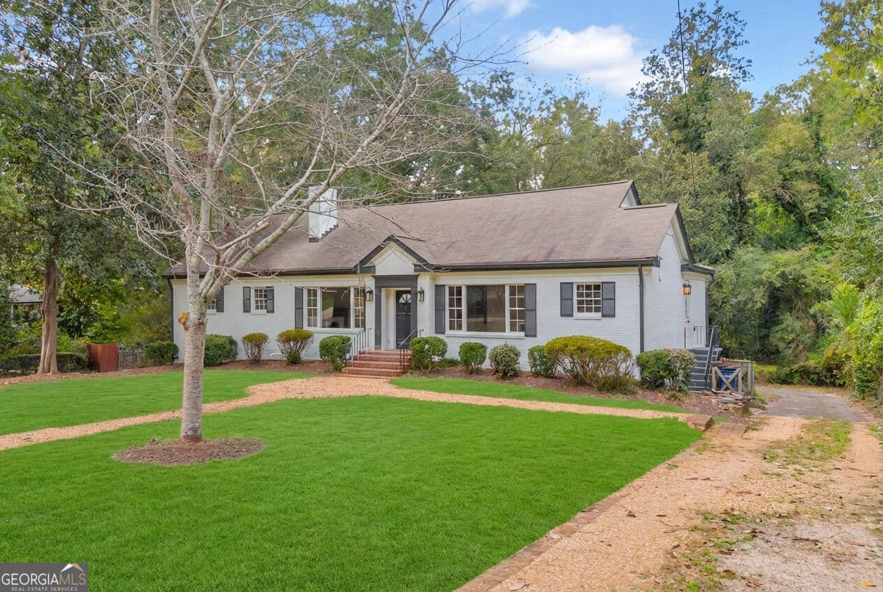 5 bedroom, 4 bathroom, 3,464 sq ft single family residence for sale at 590 Highland Avenue, Athens, GA 30606 — photo 5