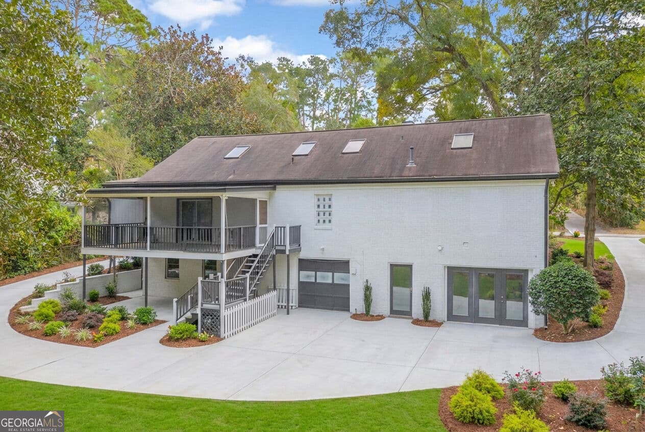 5 bedroom, 4 bathroom, 3,464 sq ft single family residence for sale at 590 Highland Avenue, Athens, GA 30606 — photo 4
