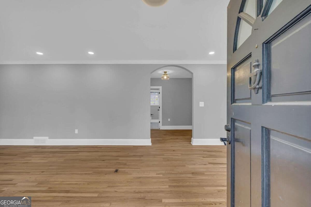 5 bedroom, 4 bathroom, 3,464 sq ft single family residence for sale at 590 Highland Avenue, Athens, GA 30606 — photo 8