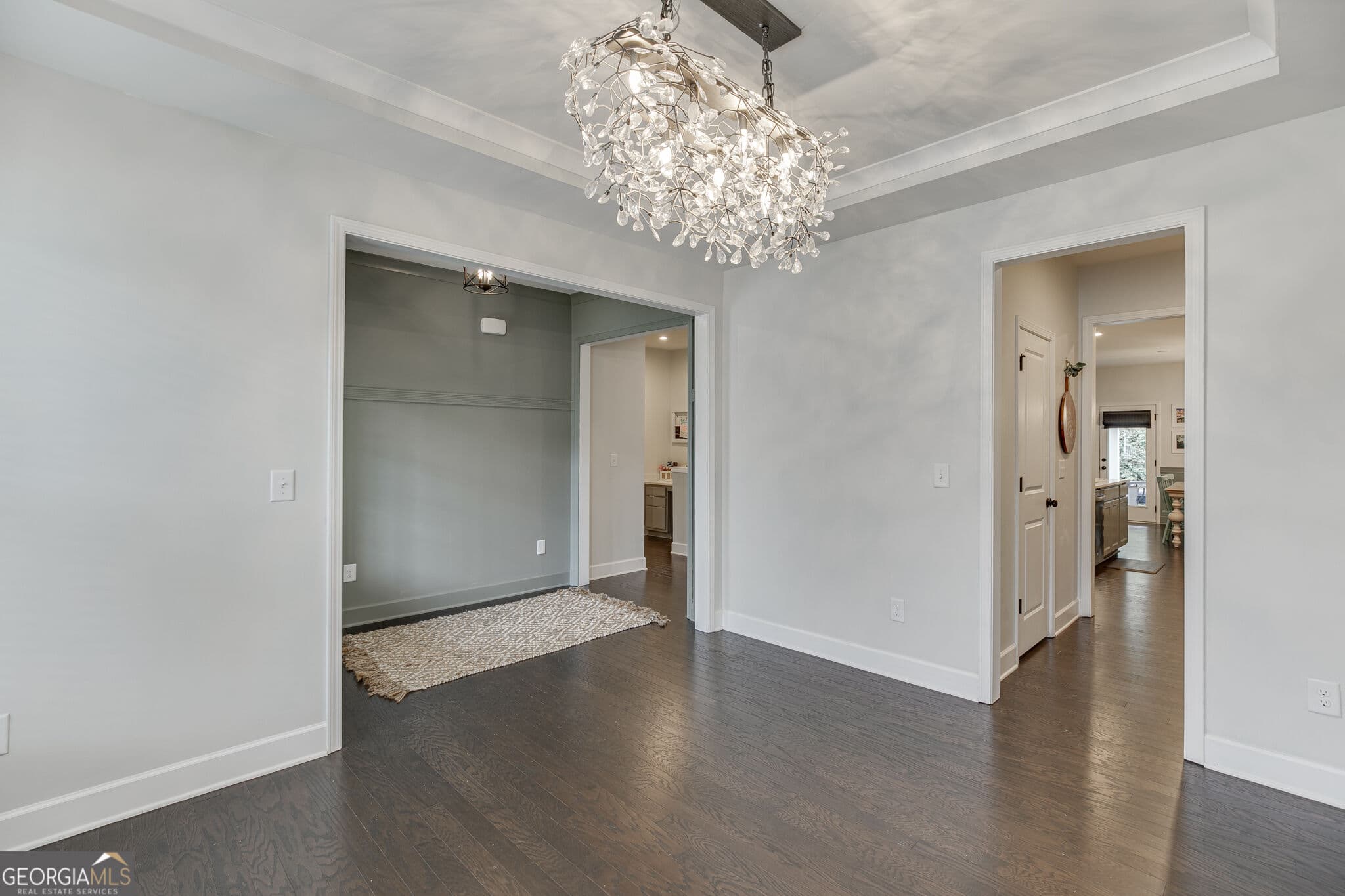 4 bedroom, 2.5 bathroom, 2,968 sq ft single family residence for sale at 5922 Ash Hill Place, Hoschton, GA 30548 — photo 9