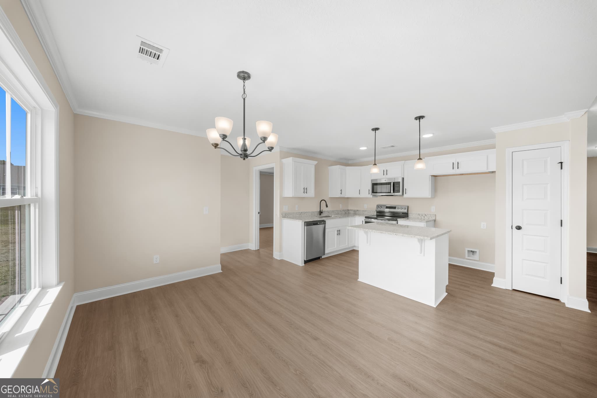 3 bedroom, 2 bathroom, 1,525 sq ft single family residence for sale at 1109 Spurweed Lane 48, Statesboro, GA 30458 — photo 7
