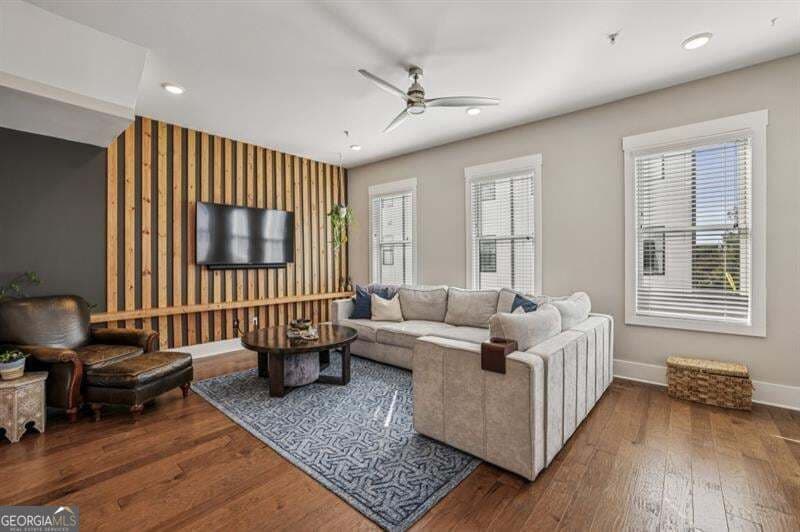 3 bedroom, 3.5 bathroom, 2,294 sq ft townhouse for sale at 1024 Robert Smalls Way, Atlanta, GA 30318 — photo 2