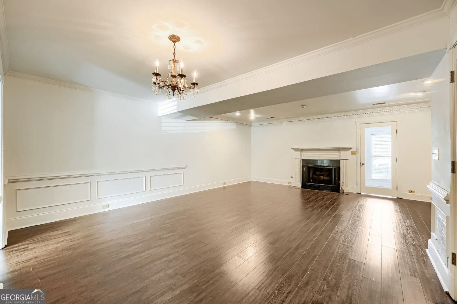 2 bedroom, 2.5 bathroom, 1,536 sq ft townhouse for rent at 410 Forestgate Court, Sandy Springs, GA 30350 for $2,000 a month — photo 7