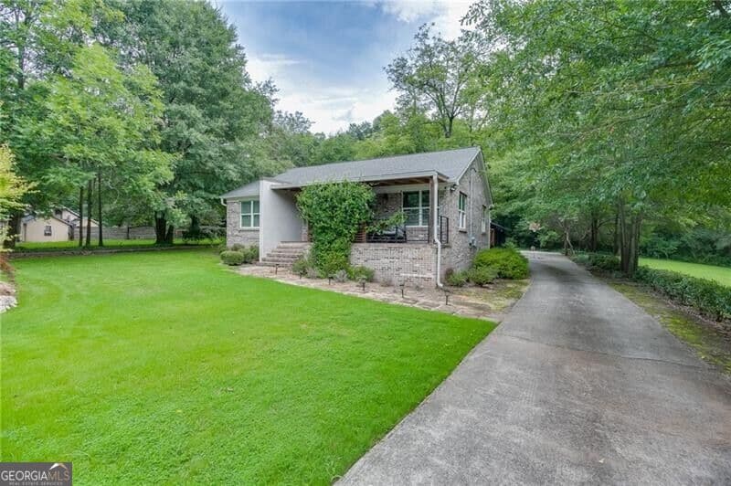 4 bedroom, 3 bathroom, 1,568 sq ft single family residence for rent at 75 Cherry Street, Lawrenceville, GA 30046 for $3,600 a month — photo 4