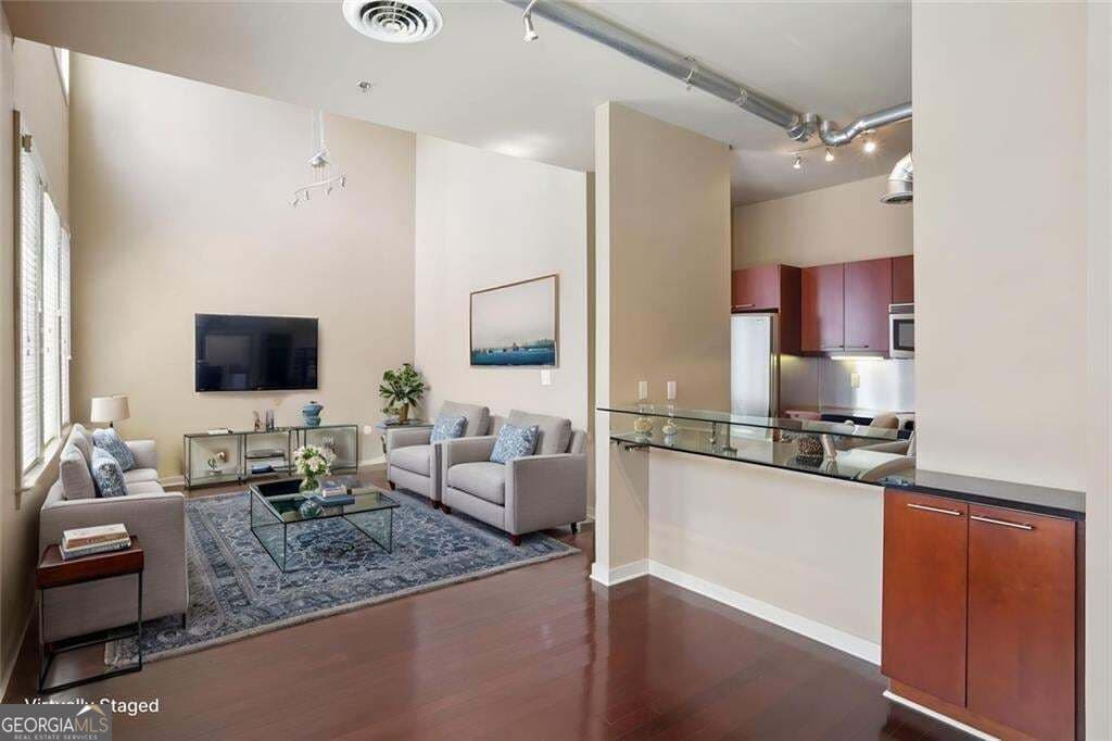 1 bedroom, 1.5 bathroom, 1,108 sq ft condominium for sale at 265 18th Street 2341, Atlanta, GA 30363 — photo 1 of 23