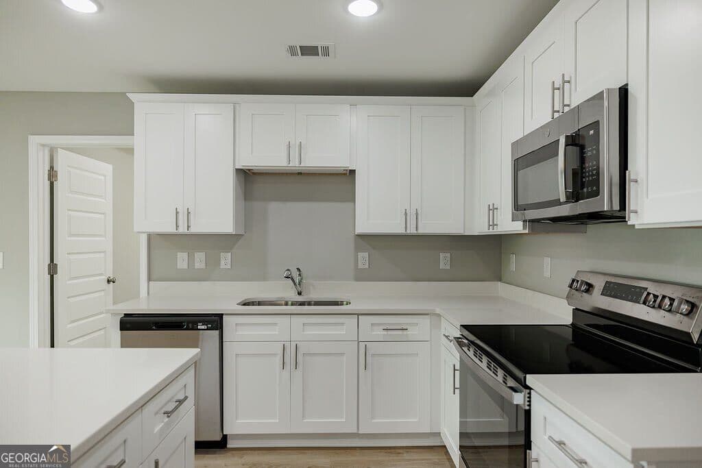 3 bedroom, 2 bathroom, 1,253 sq ft single family residence for sale at 303 Ashbrook Trace Drive LOT 18, Athens, GA 30605 — photo 9