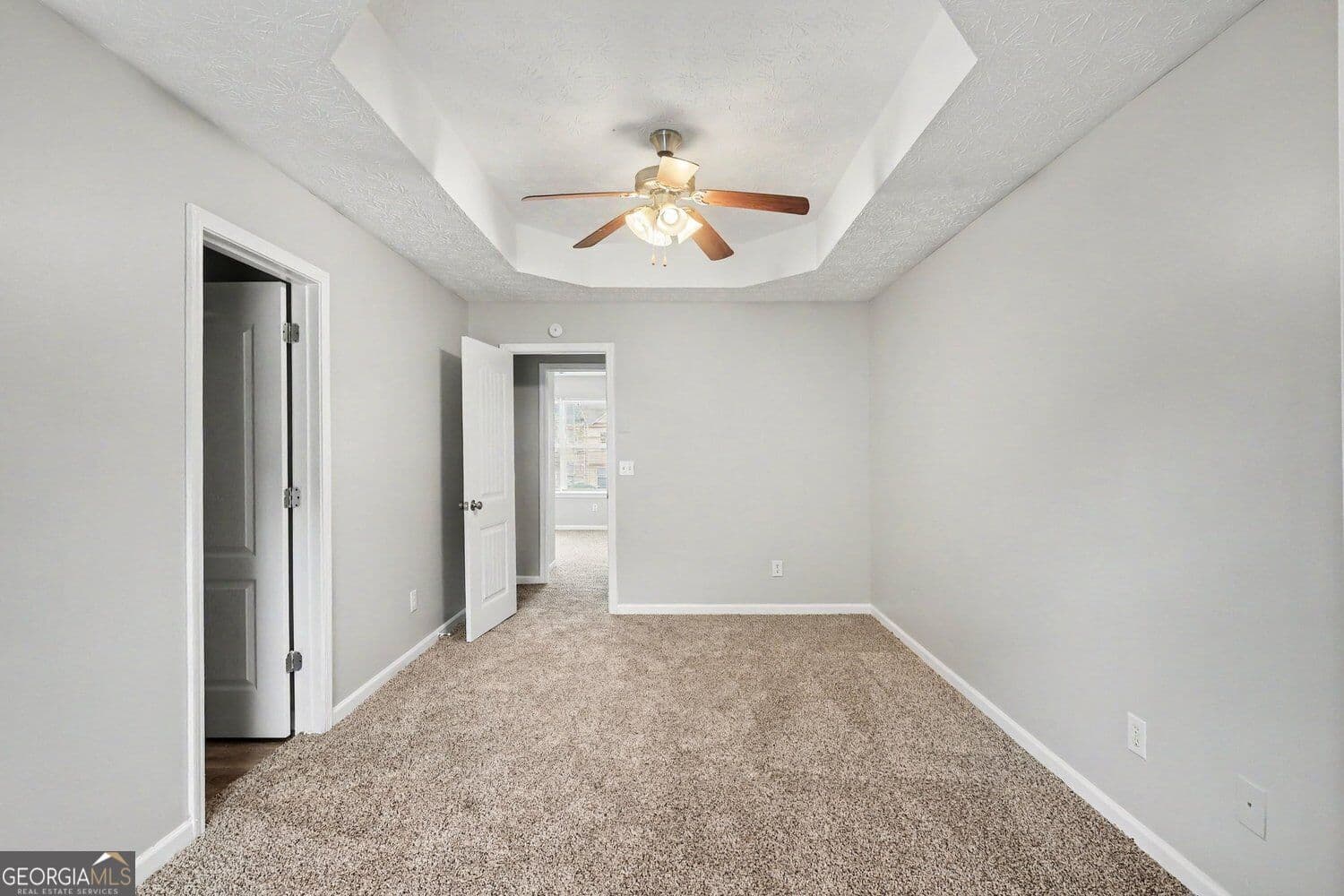 3 bedroom, 2.5 bathroom, 1,348 sq ft townhouse for sale at 6404 Ellenwood Drive, Rex, GA 30273 — photo 7