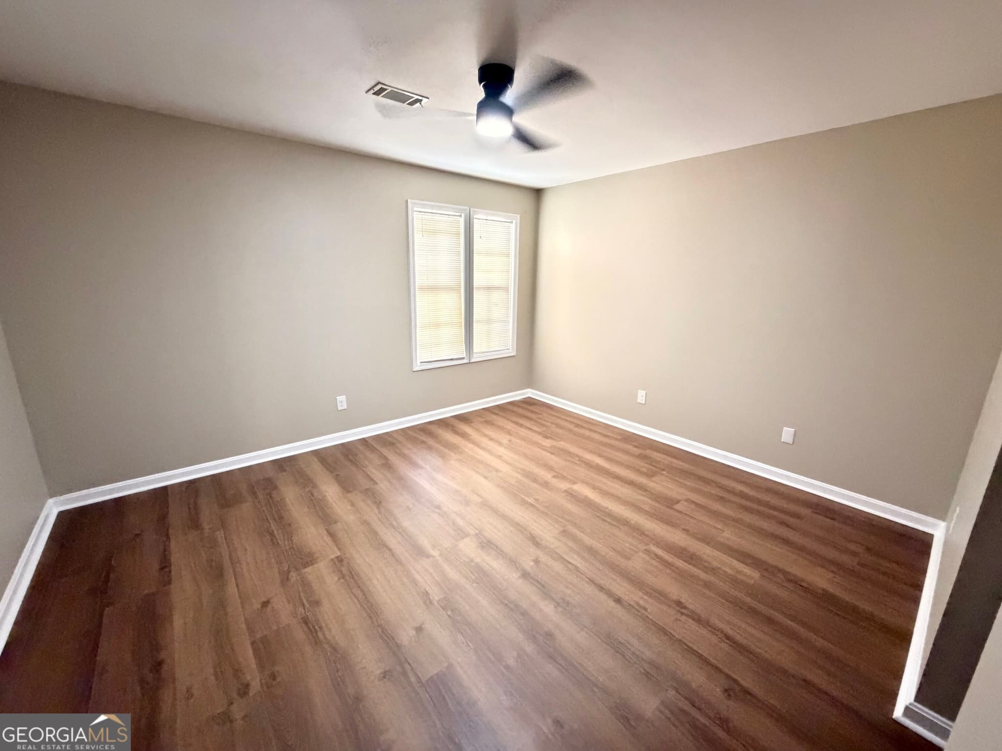 2 bedroom, 2 bathroom, 1,239 sq ft townhouse for rent at 308 Williamsburg Avenue, Warner Robins, GA 31088 for $1,800 a month — photo 6