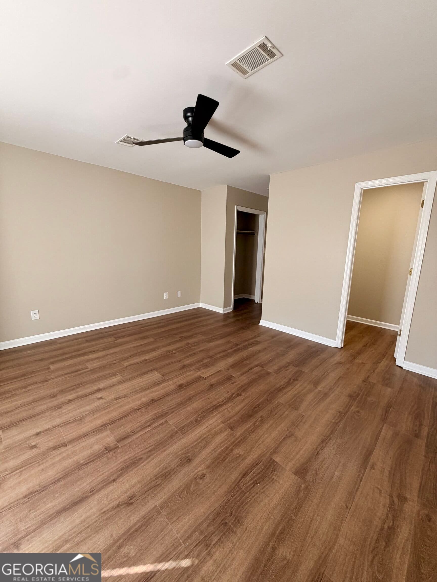2 bedroom, 2 bathroom, 1,239 sq ft townhouse for rent at 308 Williamsburg Avenue, Warner Robins, GA 31088 for $1,800 a month — photo 5