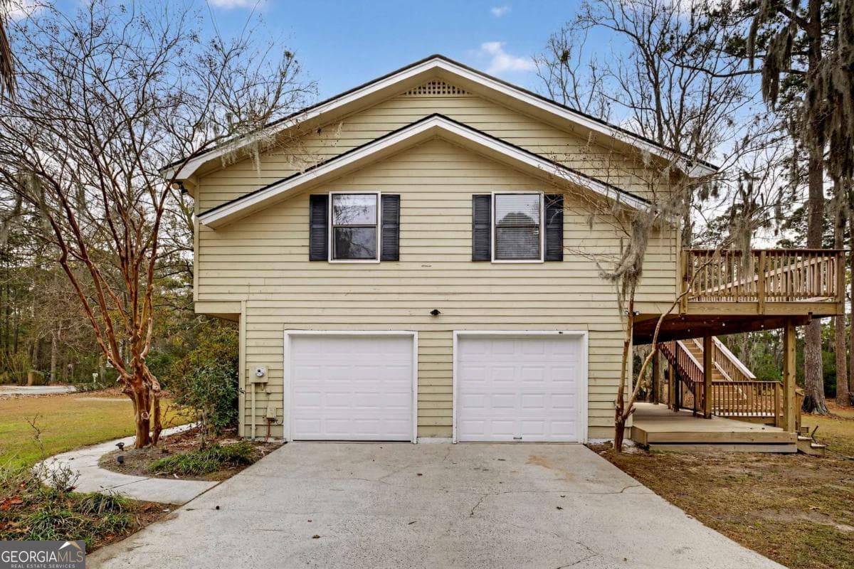 3 bedroom, 2 bathroom, 2,195 sq ft single family residence for sale at 314 Mill Run Road, Richmond Hill, GA 31324 — photo 6