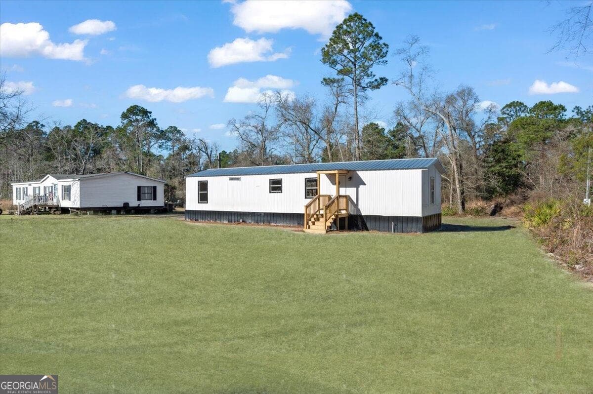 131 Victoria Drive, Odum, GA 31555 — most recent listing photo