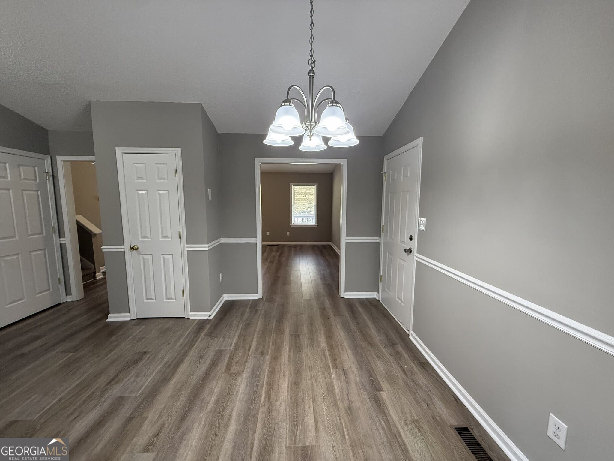 4 bedroom, 3 bathroom, 2,160 sq ft single family residence for sale at 106 Pheasant Run, Bogart, GA 30622 — photo 4