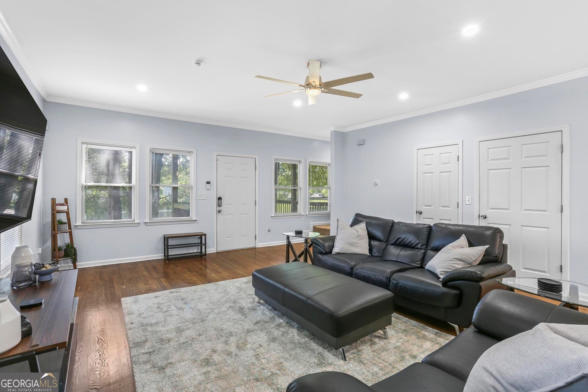 3 bedroom, 2.5 bathroom, 2,070 sq ft single family residence for rent at 687 Windsor Street, Atlanta, GA 30310 for $2,500 a month — photo 4