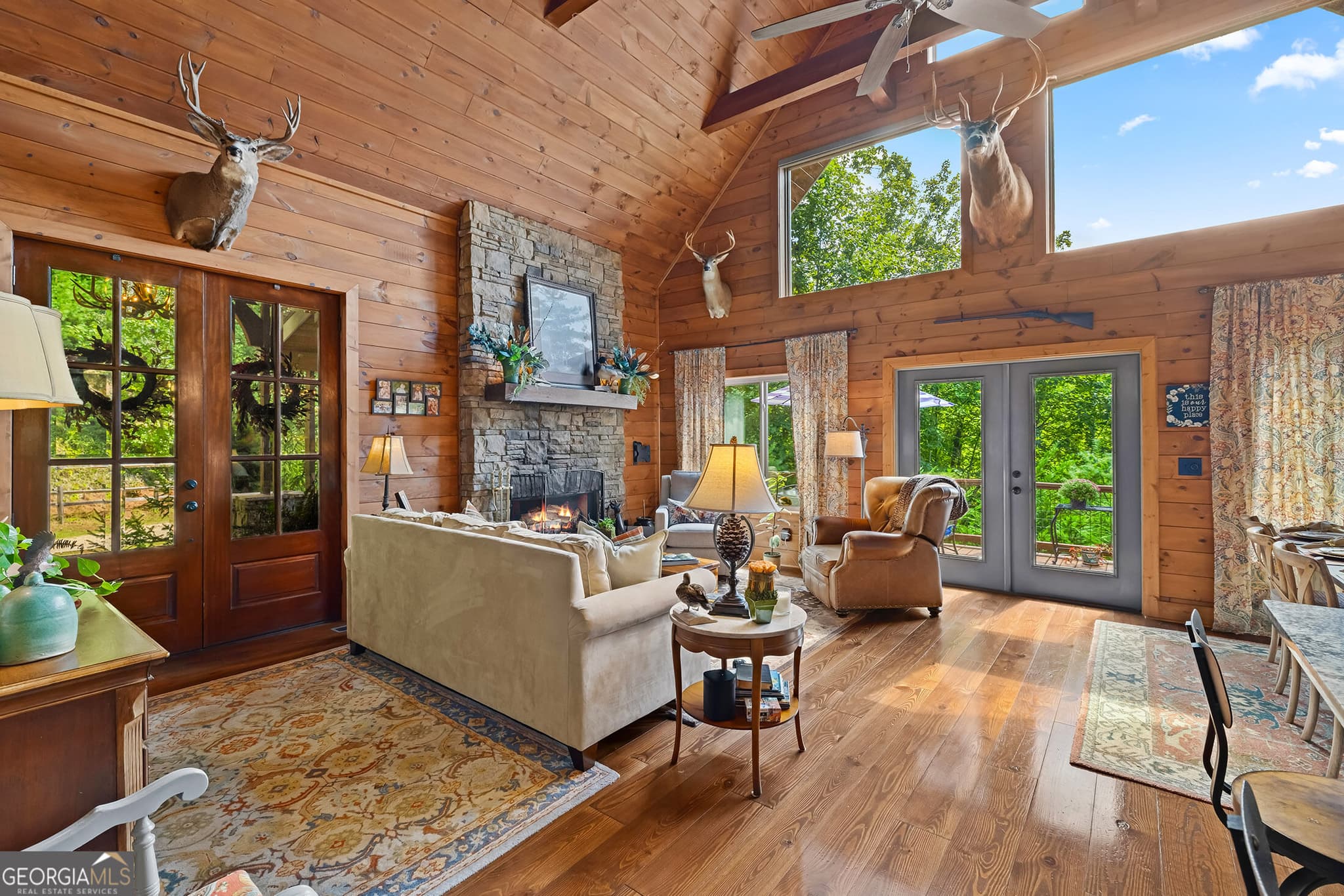 3 bedroom, 3.5 bathroom, 2,106 sq ft cabin,single family residence for sale at 115 Sunset Drive, Tiger, GA 30576 — photo 8